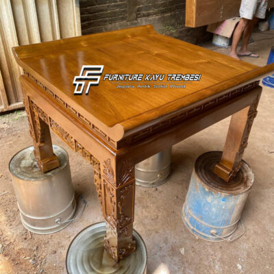 Meja Sembahyang Jati