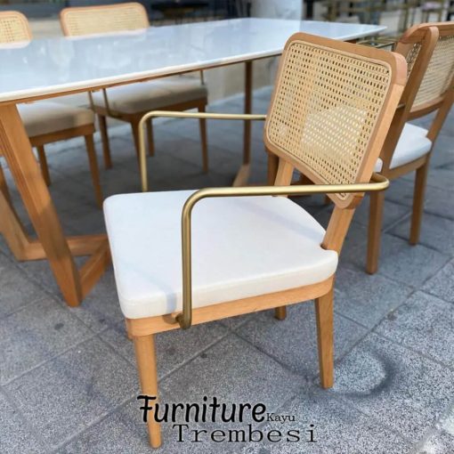 Model Kursi Makan Terbaru Minimalis Kayu Jati TPK FT-99