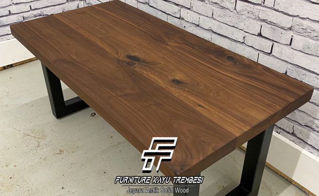Solid Table Wood Natural Walnut Industrial Design FT-114.1