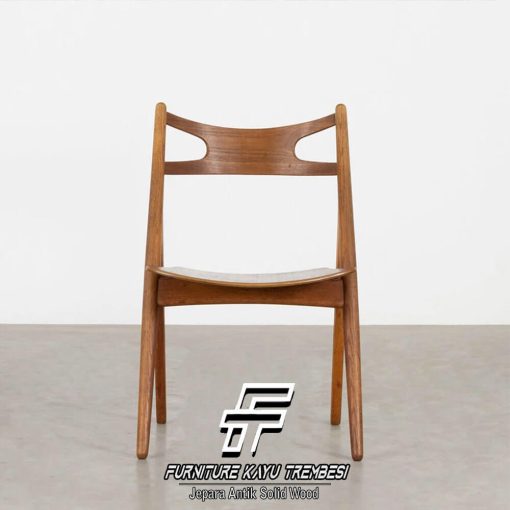 Kursi Makan Minimalis Jati Klasik Natural Walnut FT-152