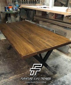Meja Jati Solid Kayu Utuh Natural Walnut Color FT-185