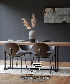 Meja Kayu Solid Desain Meja Makan Industrial Minimalis FT-190