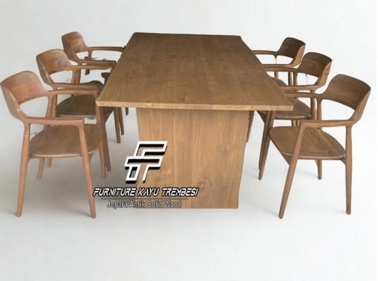 Meja Makan Solid
